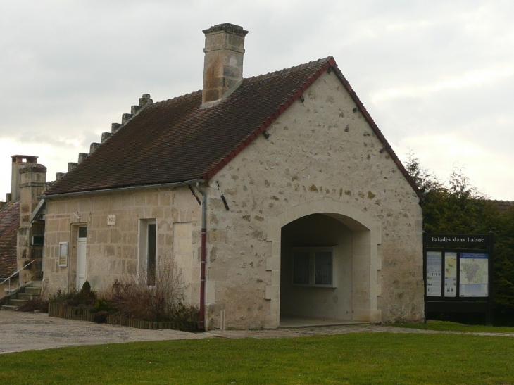 La Mairie - Nampteuil-sous-Muret