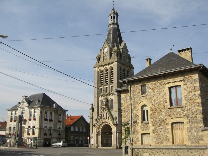 Eglise - Neufchâtel-sur-Aisne