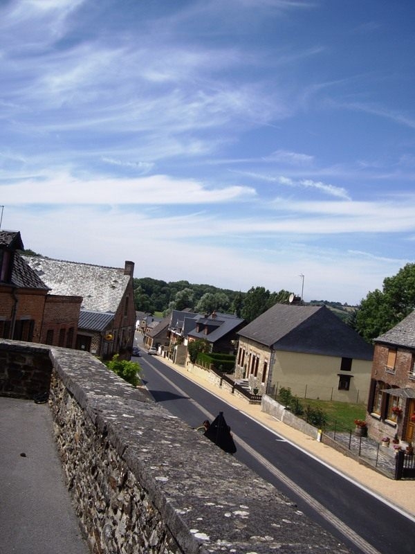 La rue principale - Neuve-Maison