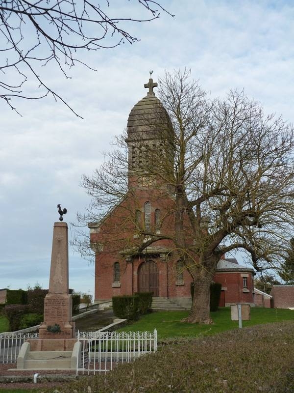 L'église - Neuville-Saint-Amand