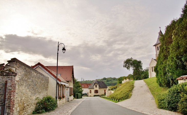 Le Village - Neuville-sur-Ailette