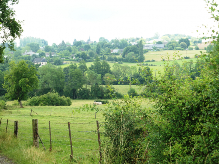 Vue sur le village - Parfondeval