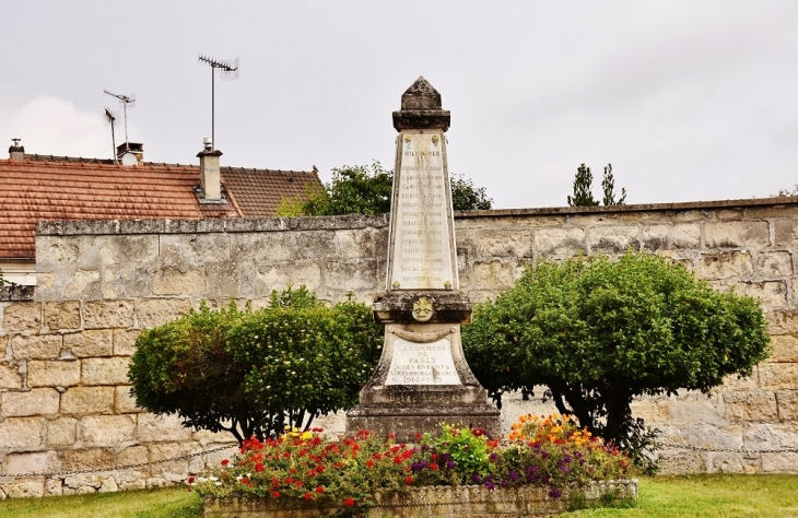 Monument-aux-Morts  - Pasly