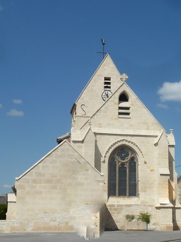 L'église - Pommiers