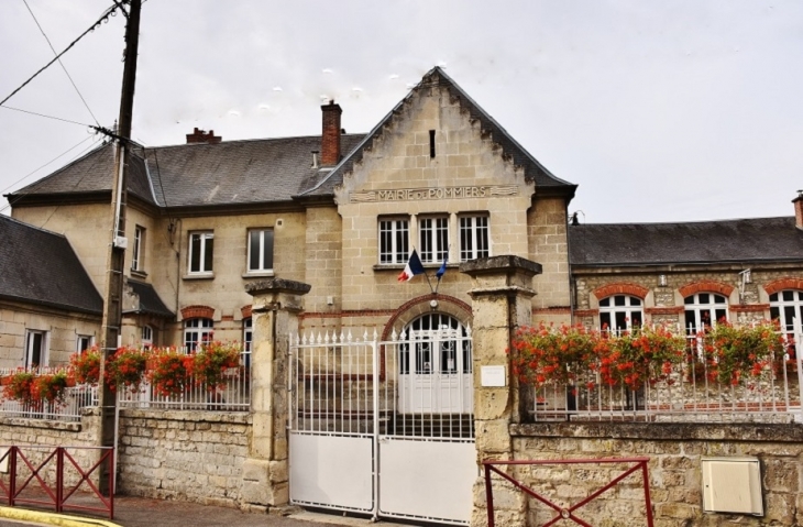 La Mairie - Pommiers