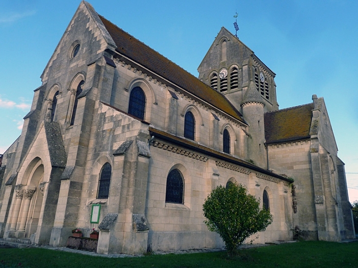 L'église - Pont-Arcy