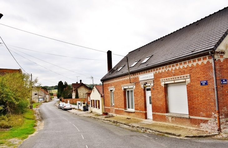 Le Village - Pont-Arcy