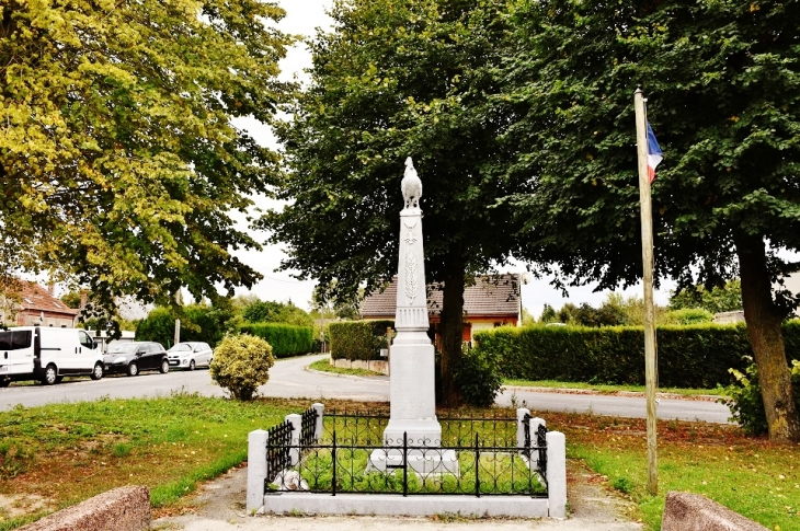 Monument-aux-Morts  - Pont-Arcy