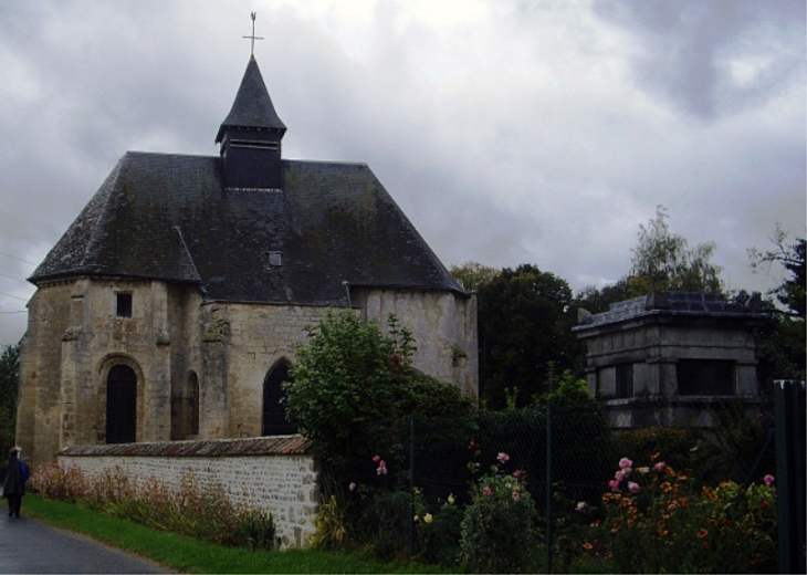 Le 1er Janvier 2016 les communes Vauxcéré, Glennes, Longueval-Barbonval, Merval,Perles, Révillon et Villers-en-Prayères ont fusionné  pour former la nouvelle commune  Les Septvallons