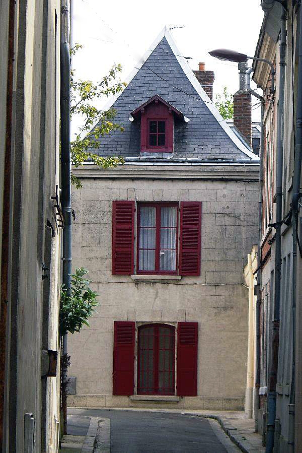 Maison au fond d'une impasse - Saint-Quentin