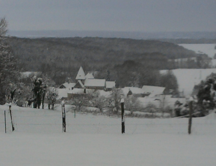 Joli manteau blanc de fin d'hiver - Saint-Thomas