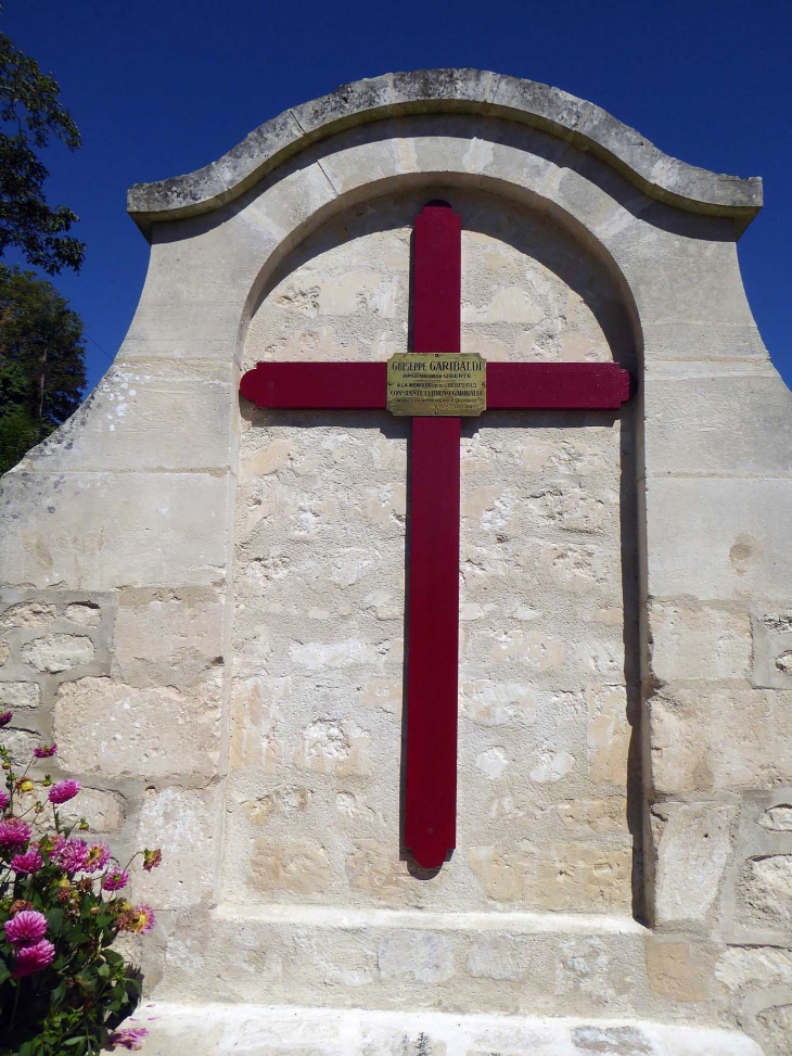 Le cimetière militaire - Sancy-les-Cheminots