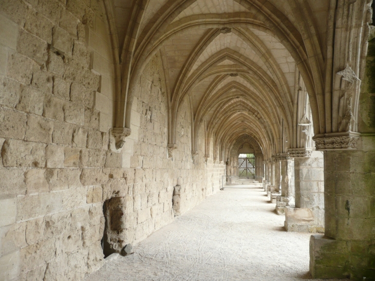 Abbaye Saint Jean des vignes-Le cloître - Soissons