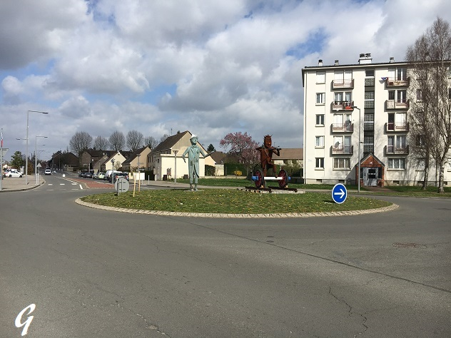 Rond point de la gare - Tergnier