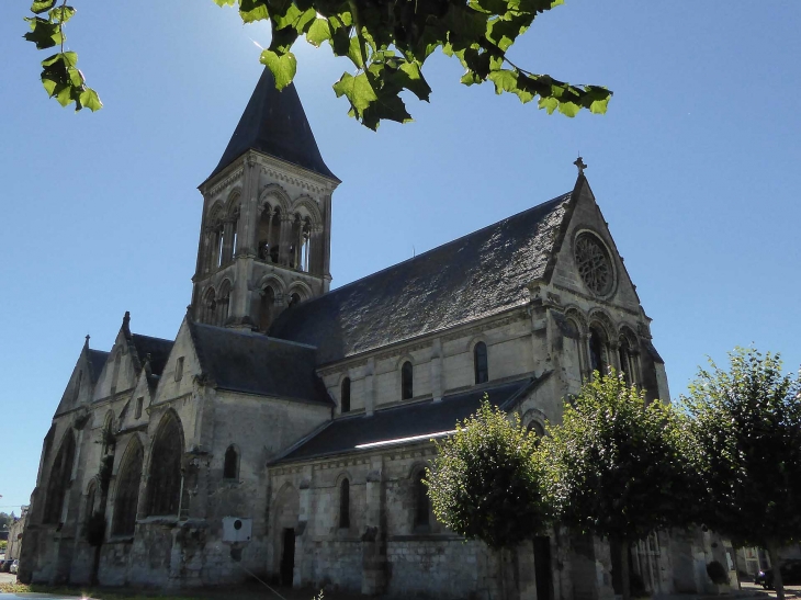 L'église - Vailly-sur-Aisne