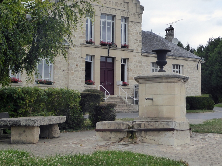 La fontaine - Vendresse-Beaulne