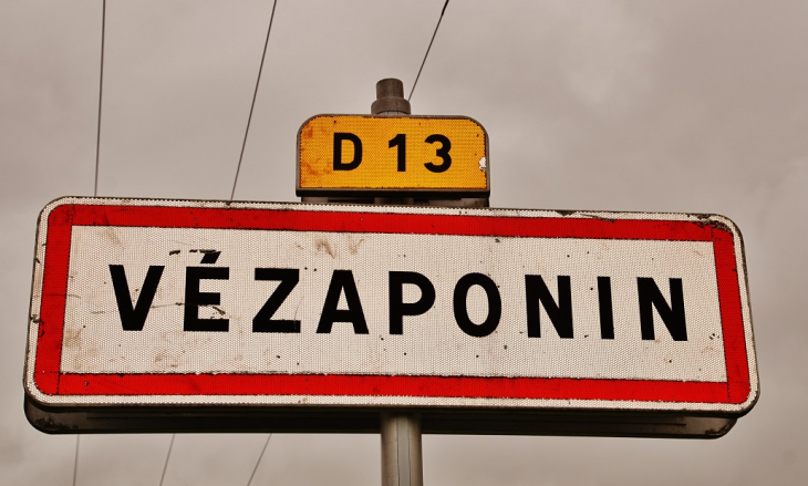  - Vézaponin