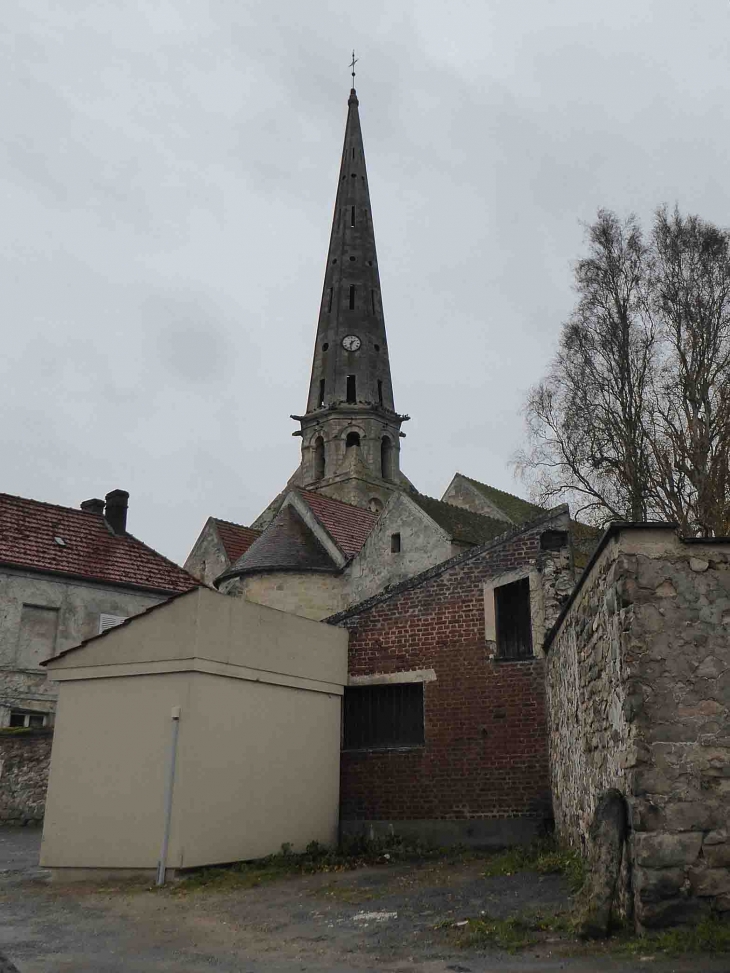 Derrière l'église - Acy-en-Multien