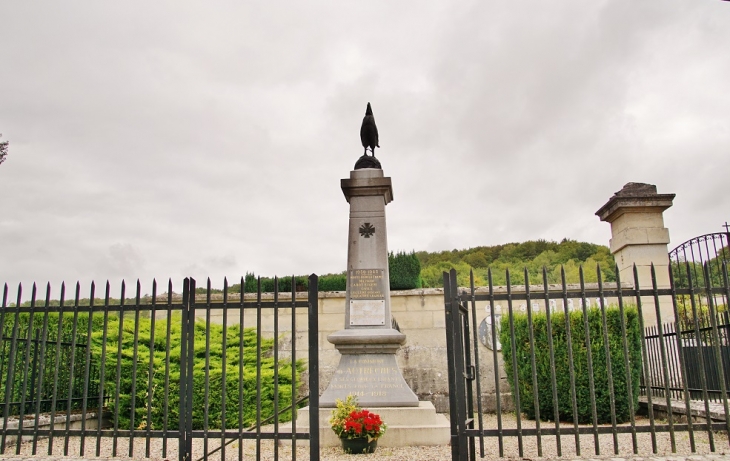 Monument-aux-Morts - Autrêches