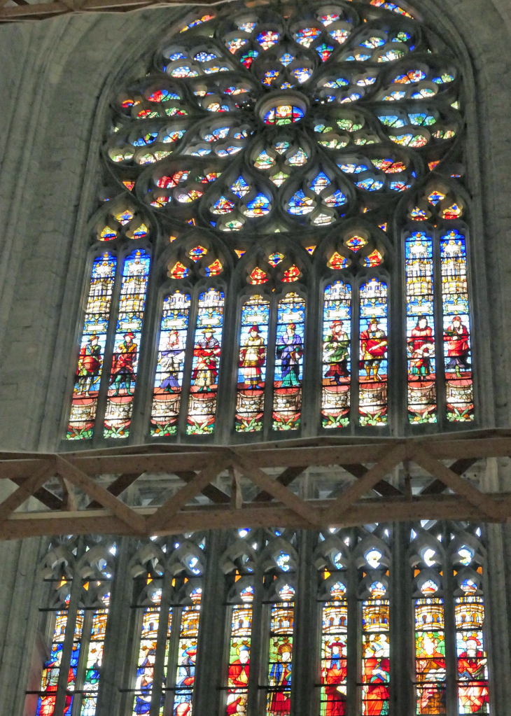 Cathédrale Saint Pierre:  les vitraux du transept Sud - Beauvais