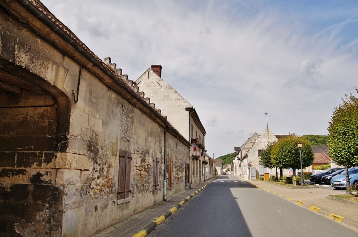 Le Village - Berneuil-sur-Aisne