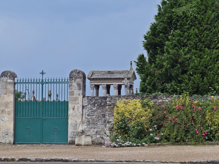 Le cimetière - Borest