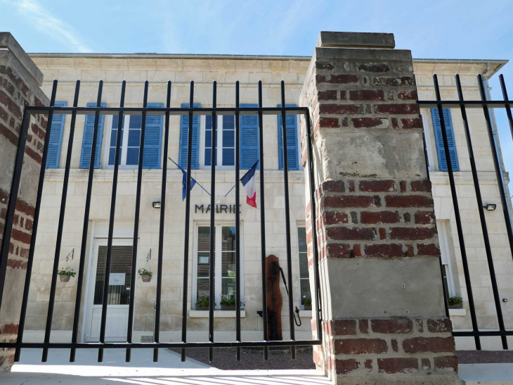 La mairie - Chevincourt