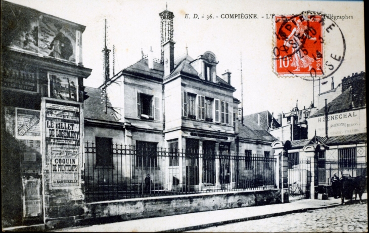 L'Hôtel des Postes et des Télégraphes, vers 1914 (carte postale ancienne). - Compiègne