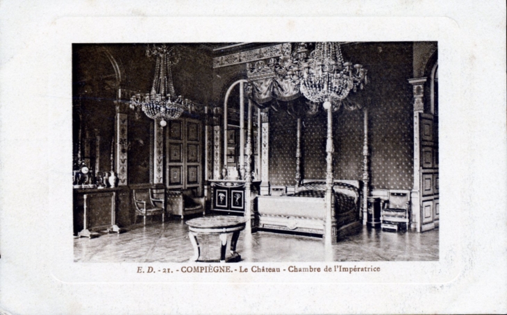 Le château - Chambre de l'Impératrice, vers 1914 (carte postale ancienne). - Compiègne