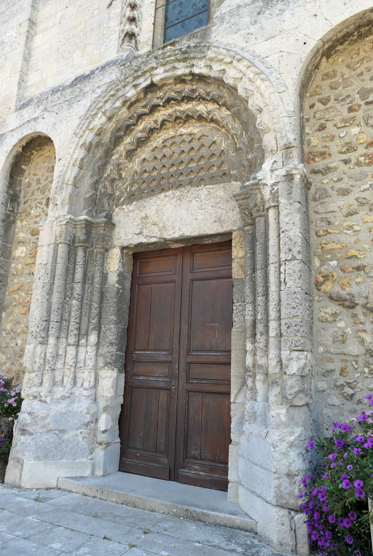 Le portail de l'église - Coudun