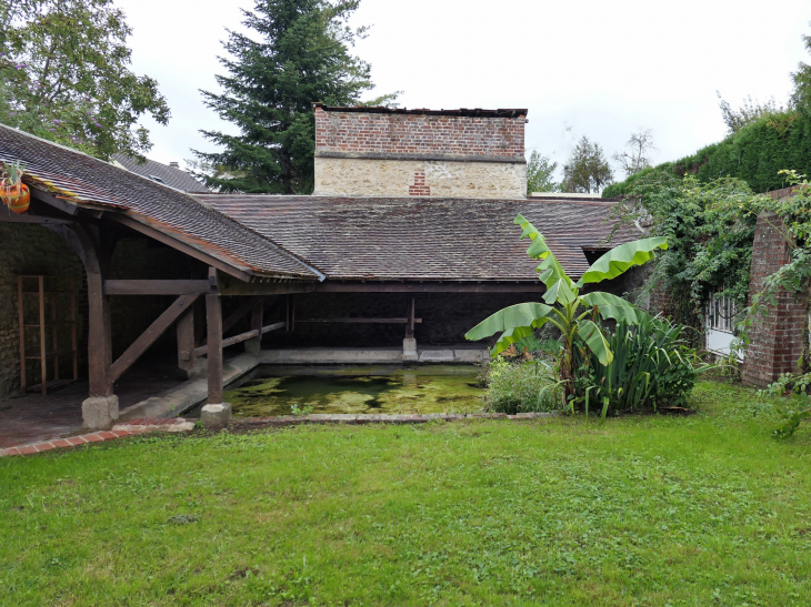 Le lavoir - Courcelles-lès-Gisors