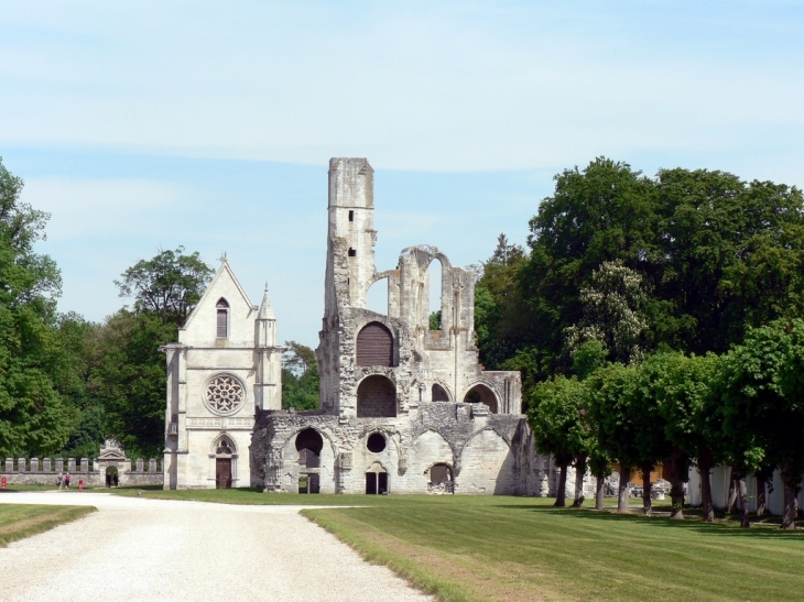 L'Abbaye - Fontaine-Chaalis