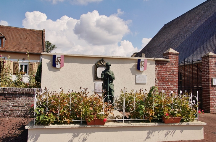 Monument-aux-Morts - Frétoy-le-Château