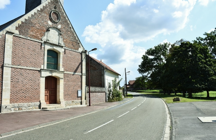 Le Village - Frétoy-le-Château