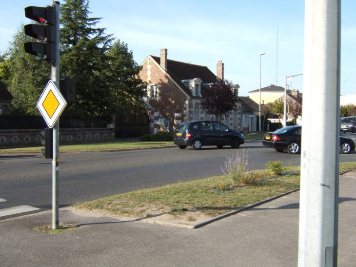 Rue Nationale - Lacroix-Saint-Ouen