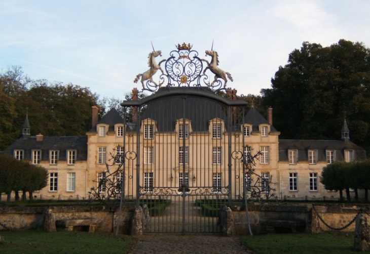 Château de st Cyr - Lavilletertre