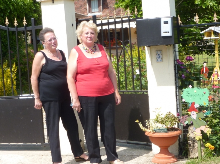 2 Artistes du  Coudray Mmes Deruytter & Largillère - Le Coudray-Saint-Germer