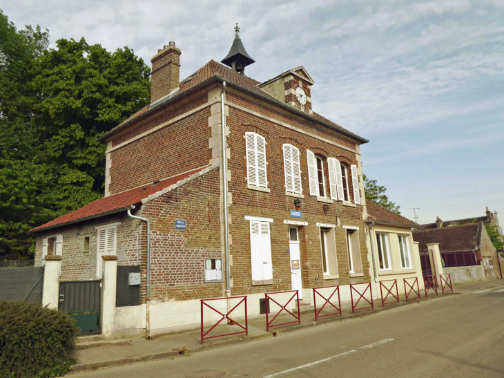 La mairie - Le Fayel