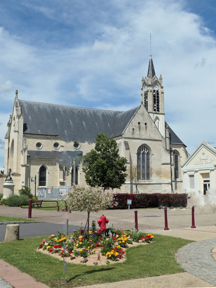 L'église Saint Martin - Longueil-Sainte-Marie