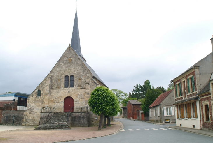 EGLISE DE MOYVILLERS