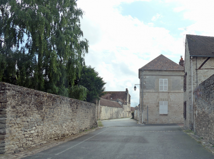 Dans le village - Néry