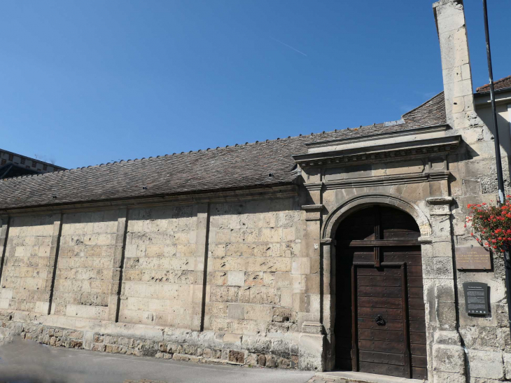 Les vestiges de l'Hôtel Dieu - Noyon