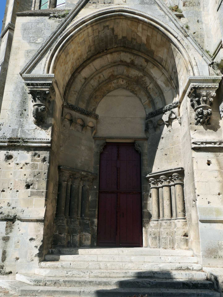 Cathédrale Notre Dame : le portail du transept Nord - Noyon