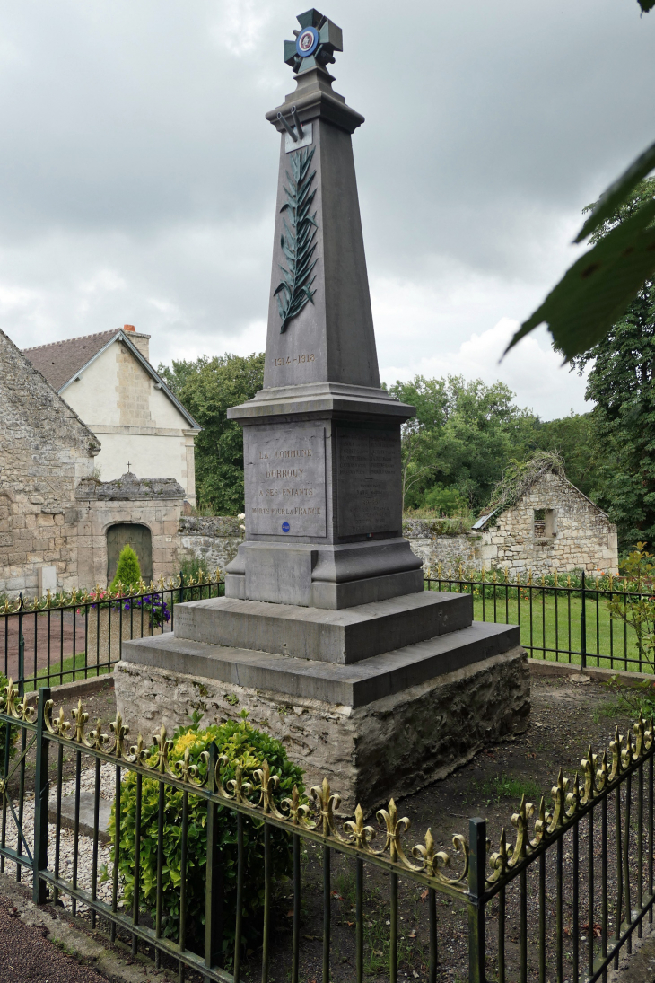 Le monument aux morts - Orrouy