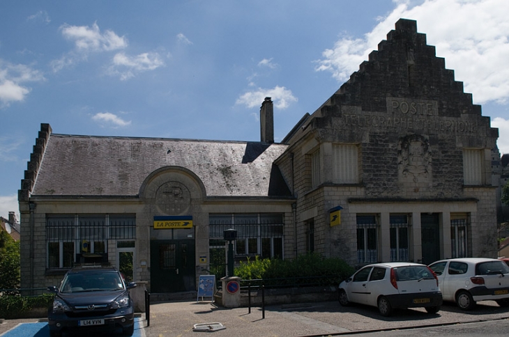 La Poste - Pierrefonds