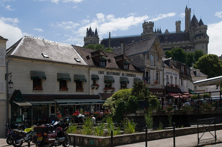 Rue Saint Louis - Pierrefonds