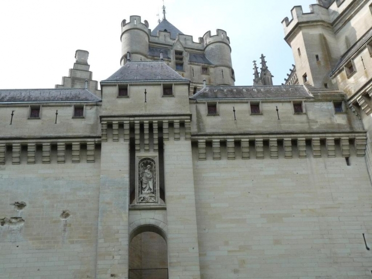  - Pierrefonds