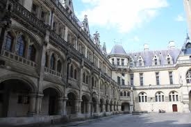  - Pierrefonds