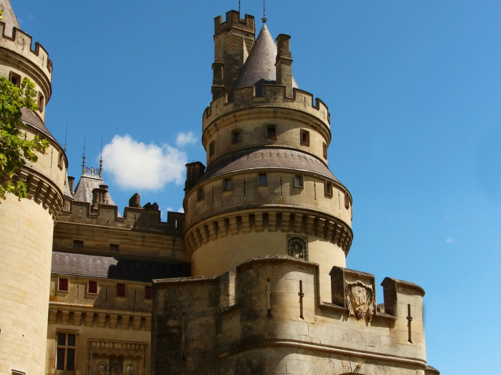 Sur FaceBook : Balades en France - www.baladesenfrance.info - Pierrefonds