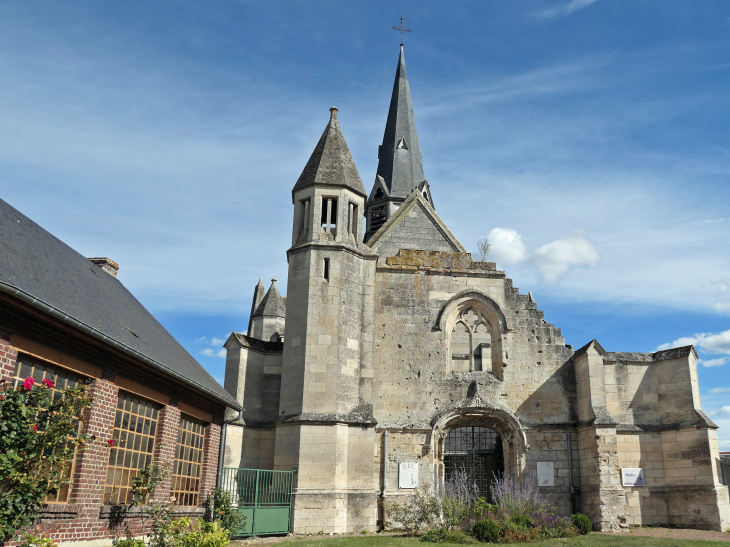 L'église abimée en 14-18 - Plessis-de-Roye